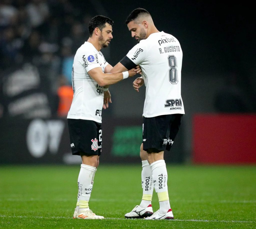 Dupla ex-Corinthians deixa a desejar - Foto: Rodrigo Coca/G. Corinthians.