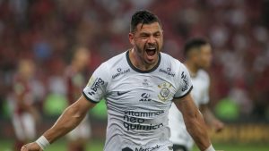 Giuliano viveu altos e baixos no Corinthians. Foto: Rodrigo Coca/Agência Corinthians.