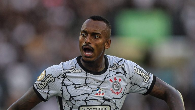 Foto: Thiago Ribeiro/AGIF - Declaração de Raul Gustavo repercute no Corinthians.