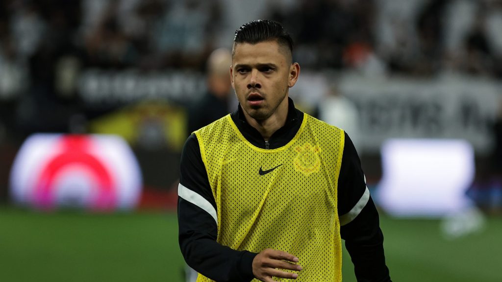 Foto: Fabio Giannelli/AGIF - Romero não sabe se fica no Corinthians.