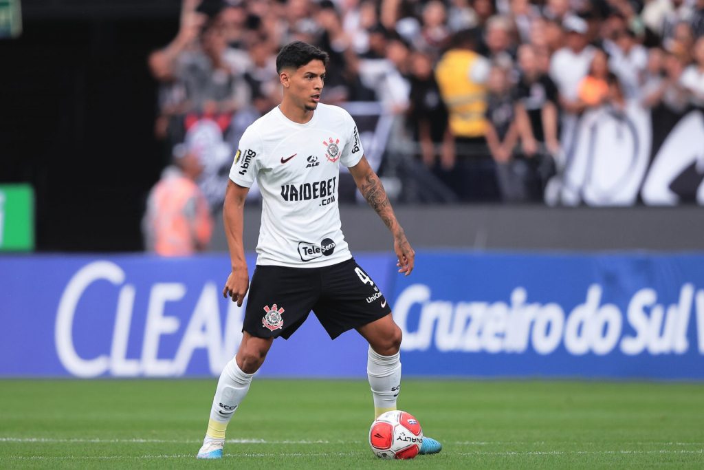 Caetano não deve seguir no Corinthians - Foto: Ettore Chiereguini/AGIF.