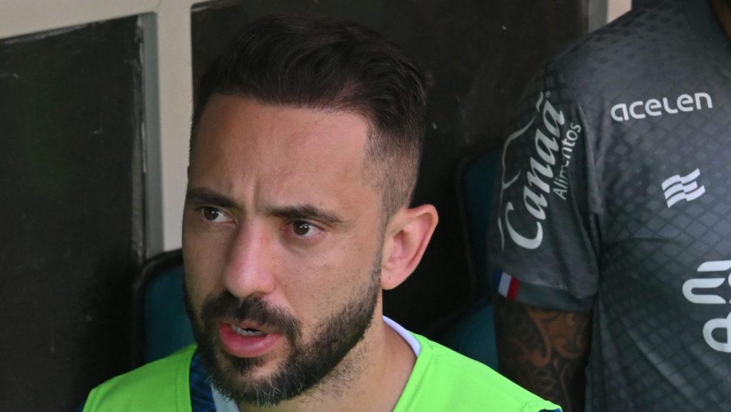 Foto: Walmir Cirne/AGIF - Alvo do Corinthians pode parar no Bahia de Everton Ribeiro