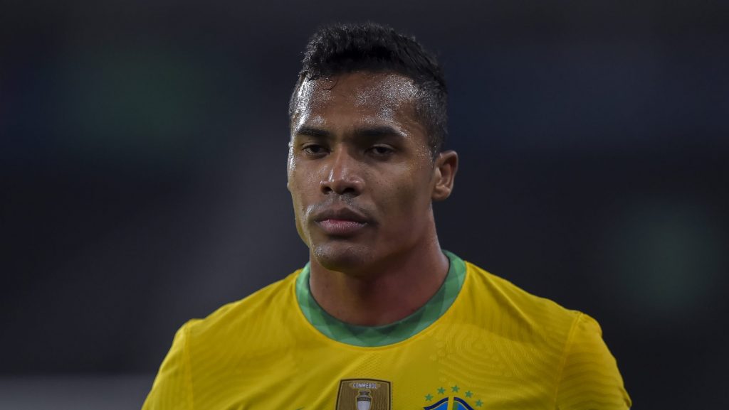 Foto: Thiago Ribeiro/AGIF - Alex Sandro foi sondado pelo Timão.