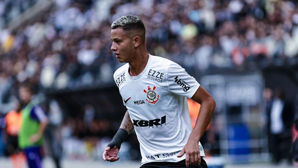 Foto: Fabio Giannelli/AGIF - Kayke pode deixar o Corinthians em 2025, caso não renove.