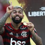 Gabigol vai ganhar mais que Memphis Depay, do Corinthians - Foto: Getty Images.