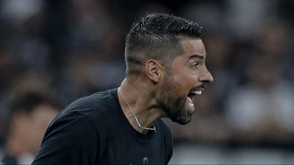 Foto: Rodrigo Coca/ Agência Corinthians - António Oliveira vive bom momento.
