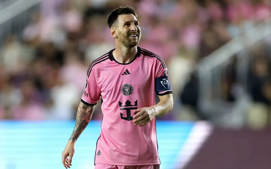 Time de Messi é um concorrente - (Foto: Brennan Asplen/AFP).