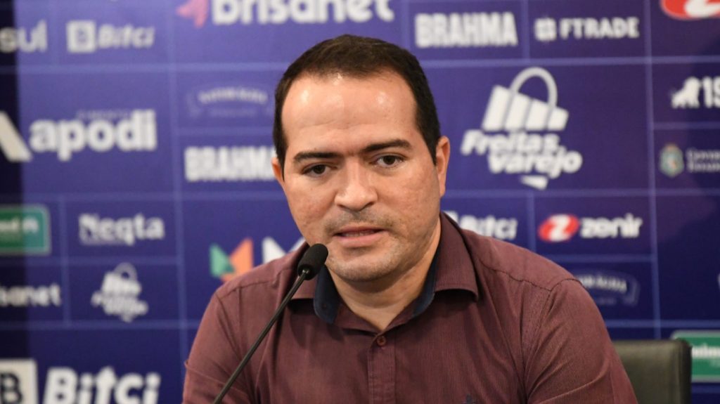 Paz recusou o Alvinegro - Foto: Kely Pereira/AGIF.