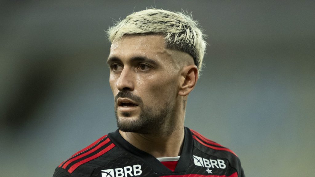 Foto: Jorge Rodrigues/AGIF - Foto: Jorge Rodrigues/AGIF - Flamenguistas querem craque do Corinthians como substituto de Arrascaeta.