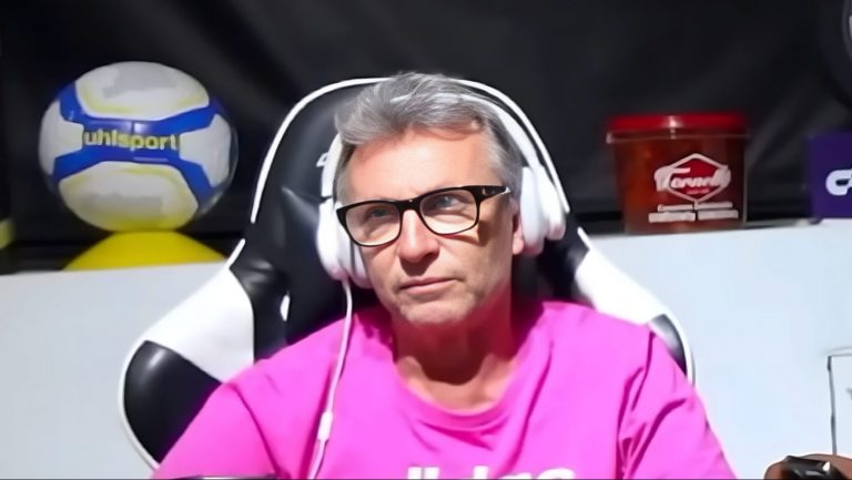 Foto: Reprodução Youtube/ Rádio Craque Neto - Ex-jogador ficou inconformado.