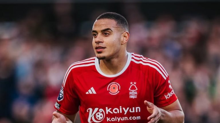 Foto: Reprodução/Nottingham - Murillo segue brilhando na Europa.