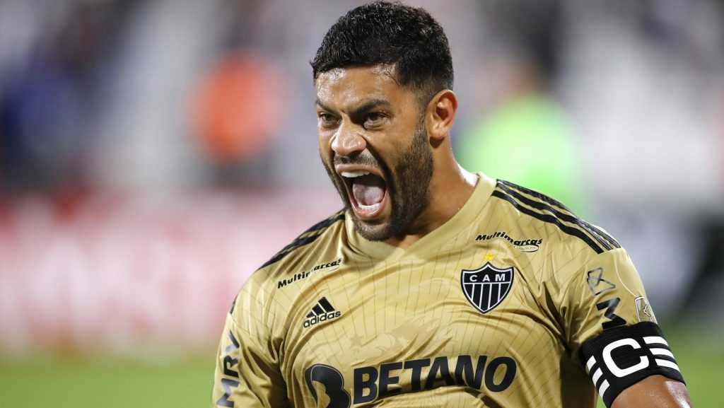 Volante pode fechar com o Atlético-MG de Hulk - Foto: Getty Images.