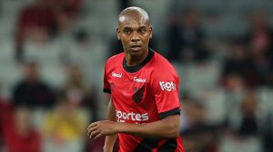 Fernandinho comentou sobre o empate com o Corinthians - Foto: Getty Images.