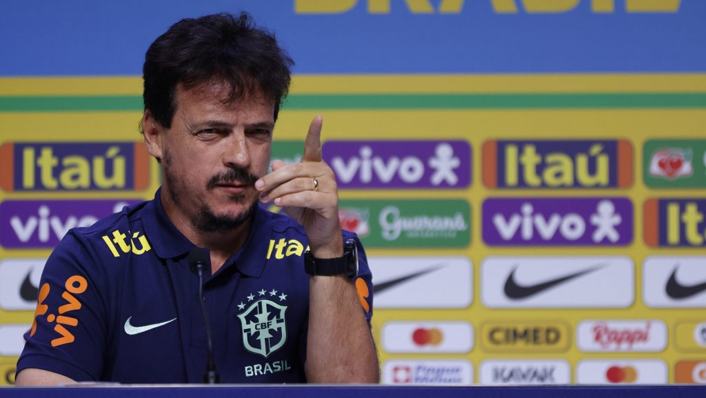 Corinthians quer contratar Fernando Diniz - Foto: Getty Images.