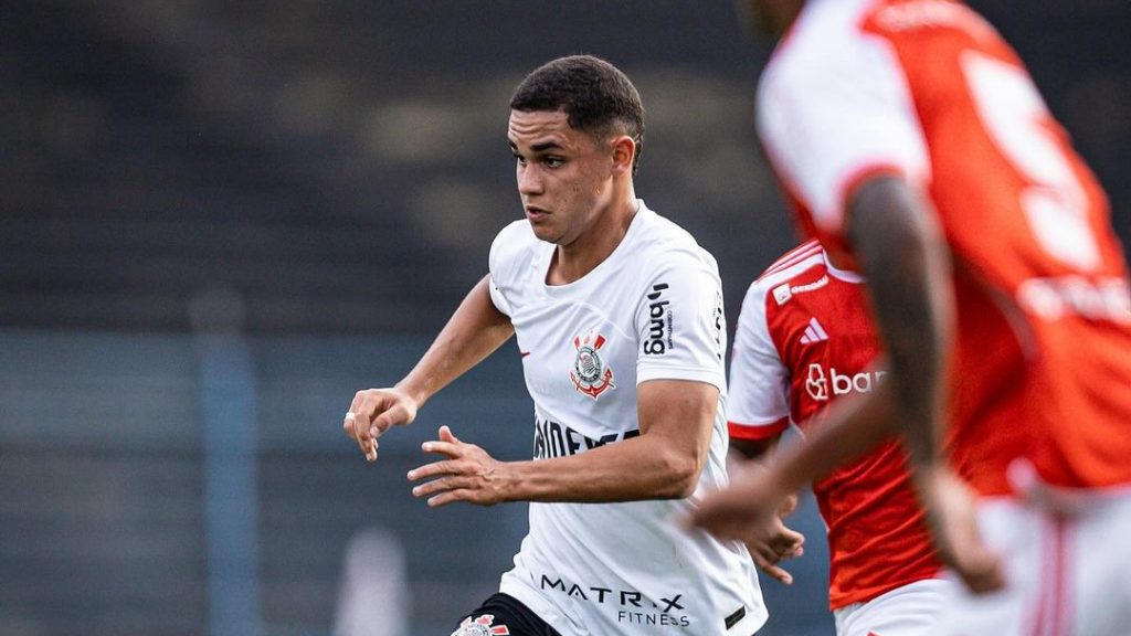 Meia recebeu sondagens do futebol europeu - Foto: Instagram.