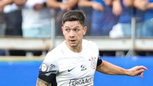 Foto: Gilson Lobo/AGIF - Corinthians entrará em campo novamente pelo Brasileiro.