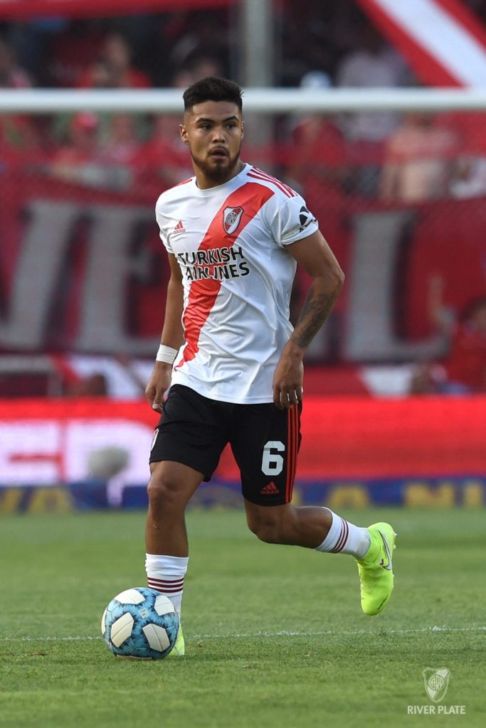 Paulo Díaz é opção analisada - Foto: Divulgação/River Plate.