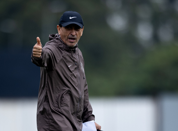 Foto: Rodrigo Coca/Agência Corinthians - Ramón Díaz pode realizar mudanças entre os titulares.