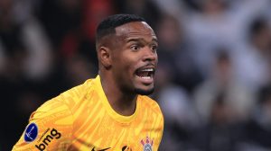 Foto: Ettore Chiereguini/AGIF - Carlos Miguel trocou o Corinthians pelo Nottingham Forest, da Inglaterra.