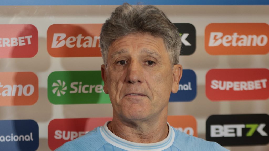 Adversário do Corinthians deu "showzinho" na coletiva - Foto: Robson Mafra/AGIF.