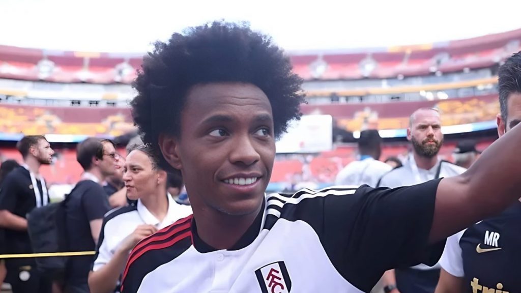 Atacante estava no Fulham - Foto: Tim Nwachukwu/Getty Images via AFP.