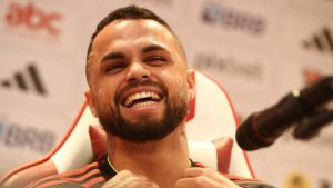 Michael esteve na mira do Corinthians - Foto: Gilvan de Souza/CRF.