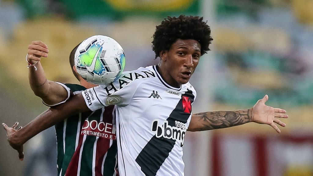 Talles Magno teve boa passagem pelo Vasco - Foto: Buda Mendes/Getty Images.