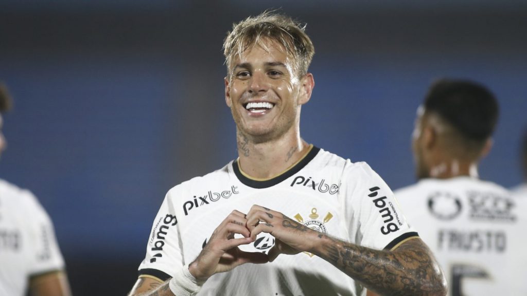 Guedes jogou muito no Corinthians - Foto: Ernesto Ryan/Getty Images.