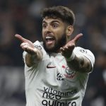 Foto: Miguel Schincariol/Getty Images - Yuri Alberto foi apenas opção em empate do Corinthians.