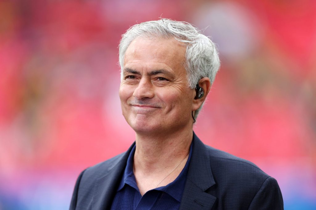 Alvo do Corinthians já trabalhou com Mourinho - Foto: Alex Pantling/Getty Images.