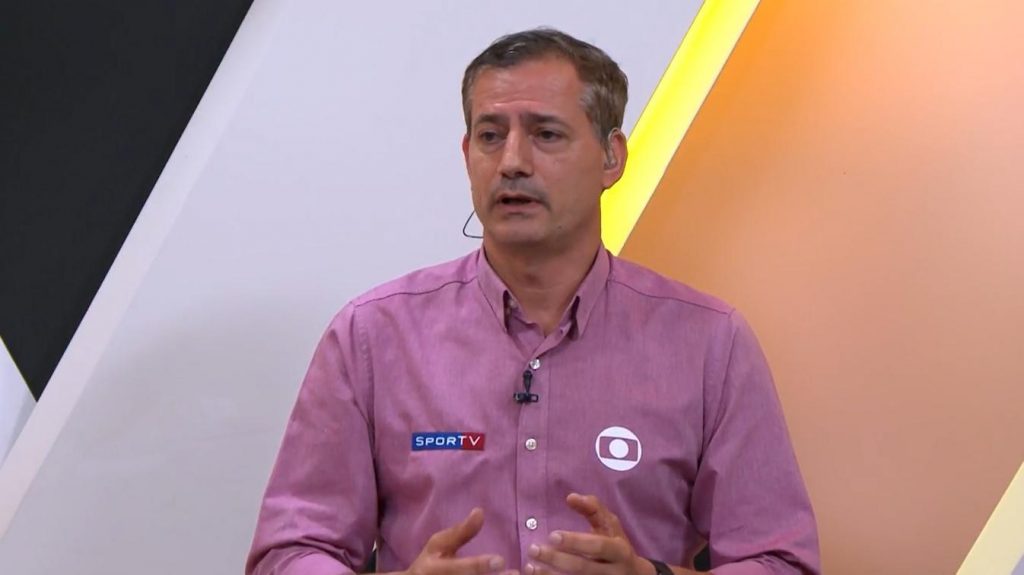 Sálvio Spínola concordou com a reclamação feita pelo Corinthians - Foto: Reprodução/SporTV.