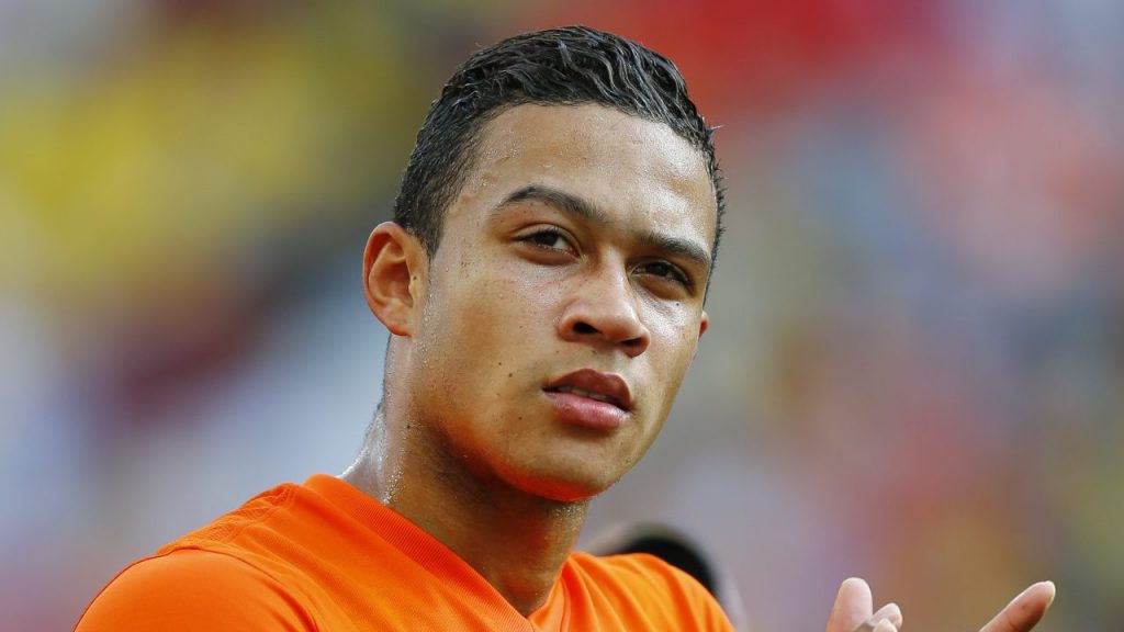 Depay pode pintar no Timão - Foto: Piervi Fonseca/AGIF.