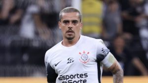 Foto: Marcello Zambrana/AGIF - Fagner virou assunto no Corinthians.