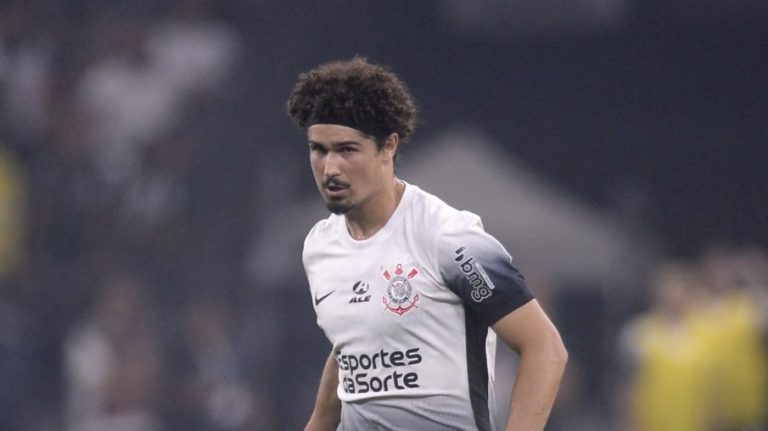 Foto: Alan Morici/AGIF - André Ramalho pode ter outro companheiro de posição no Corinthians.