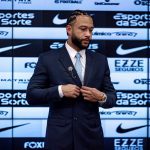 Patrocinadora ajudou na vinda de Memphis Depay ao Corinthians - Foto: Leonardo Lima/AGIF.