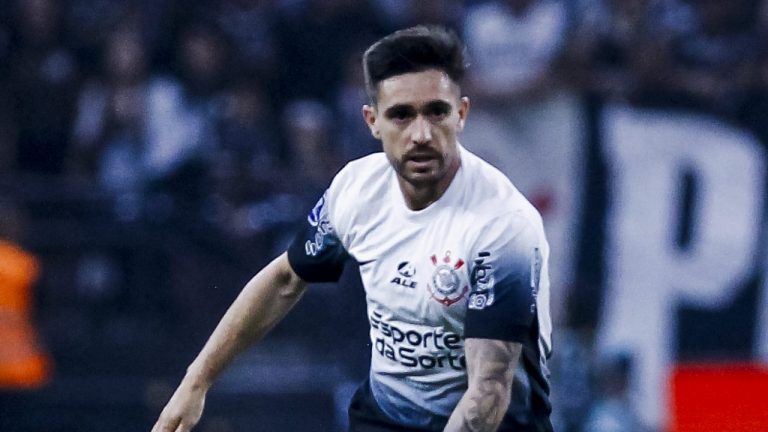 Foto: Marco Miatelo/AGIF - Igor Coronado.