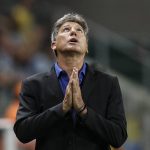 Renato Portaluppi amarga ausências contra o Corinthians - Foto: Buda Mendes/Getty Images.