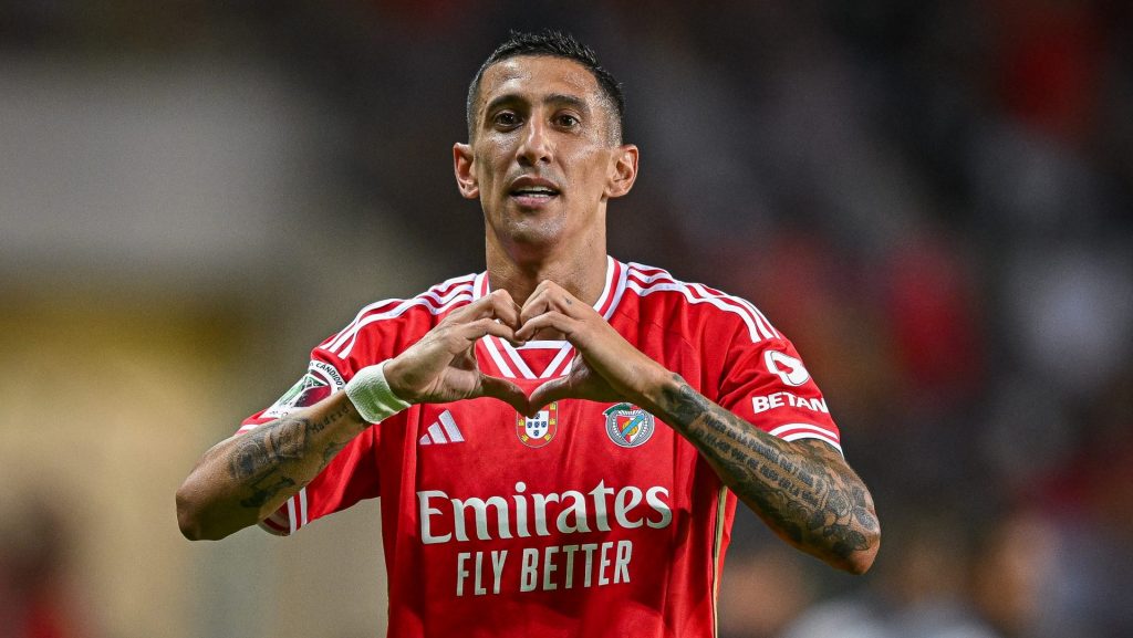 Meia do Corinthians pode atuar com Di María - Foto: Octavio Passos/Getty Images.