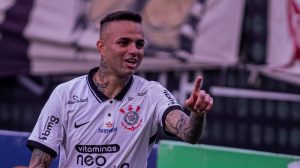 Meia não se firmou no Corinthians - Foto: Fotoarena/IMAGO.