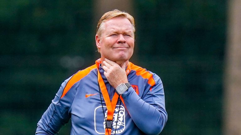 Foto: IMAGO/Pro Shots - Koeman foi convidado para assistir jogo do Corinthians.