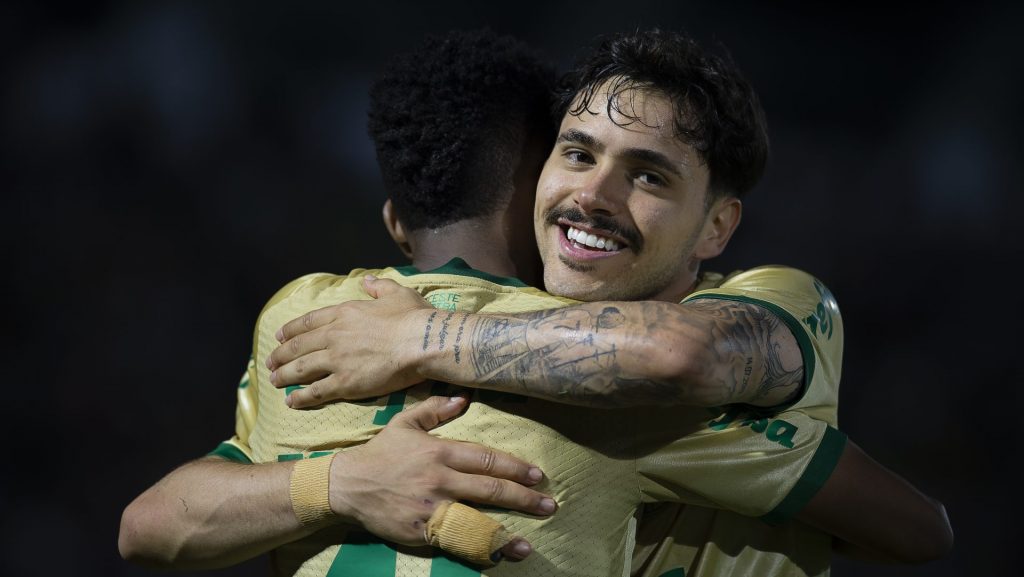 Ex-Inter já esteve na mira do Timão - Foto: Anderson Romão/AGIF.