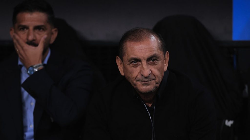 Ramón Díaz está sendo muito criticado após empate do Corinthians - Foto: Ettore Chiereguini/AGIF.