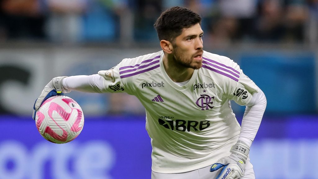 Rossi falou sobre o jogo contra o Corinthians - Foto: Pedro H. Tesch/Getty Images.