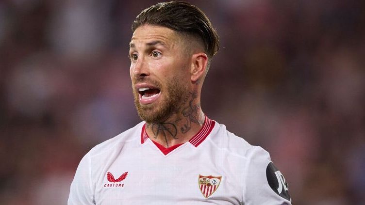 Foto: Fran Santiago/Getty Images - Sergio Ramos voltou a ser especulado no Corinthians.