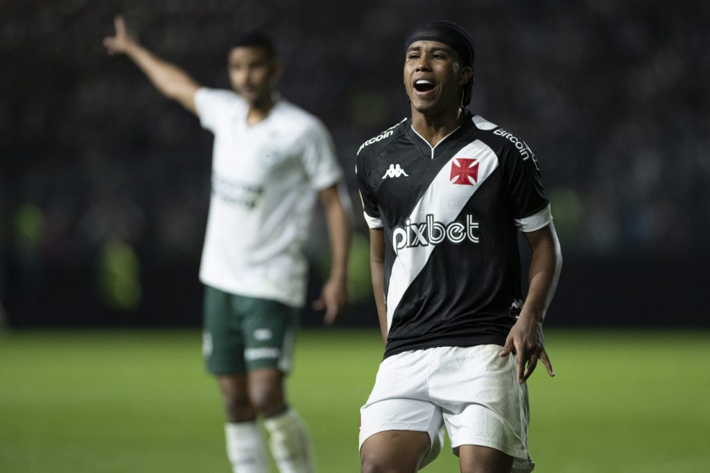 Foto: Jorge Rodrigues/AGIF - Esposa de Andrey torce para o Corinthians.