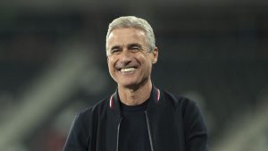 Foto: Jorge Rodrigues/AGIF - Luís Castro era opção ao Corinthians.