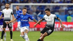 Foto: Gilson Lobo/AGIF - Timão encara o Cruzeiro pelo Brasileirão.