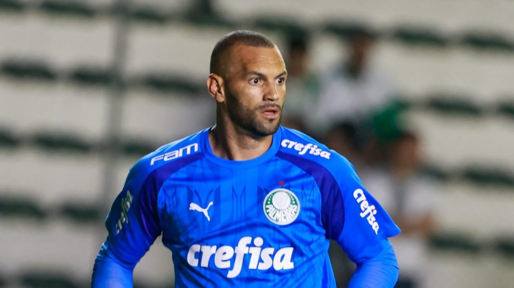 Foto: Luiz Erbes/AGIF - Weverton projetou Corinthians x Palmeiras.