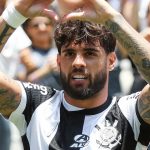 Corinthians ainda não sabe o real estado de Yuri Alberto - Foto: Marco Miatelo/AGIF.