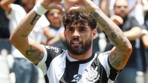 Corinthians ainda não sabe o real estado de Yuri Alberto - Foto: Marco Miatelo/AGIF.